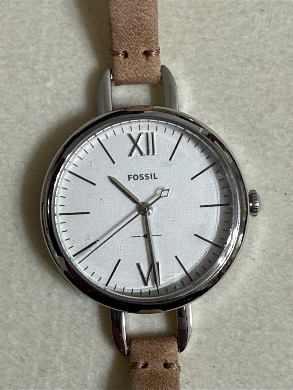 Fossil Silver Case White Dial Beige Leather Strap Women's Watch